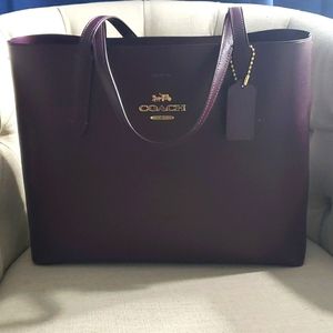 Coach Avenue Tote